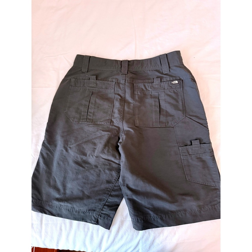 The North Face Mens nylon Cargo Hiking Shorts Size 30 Utility‎ Outdoor